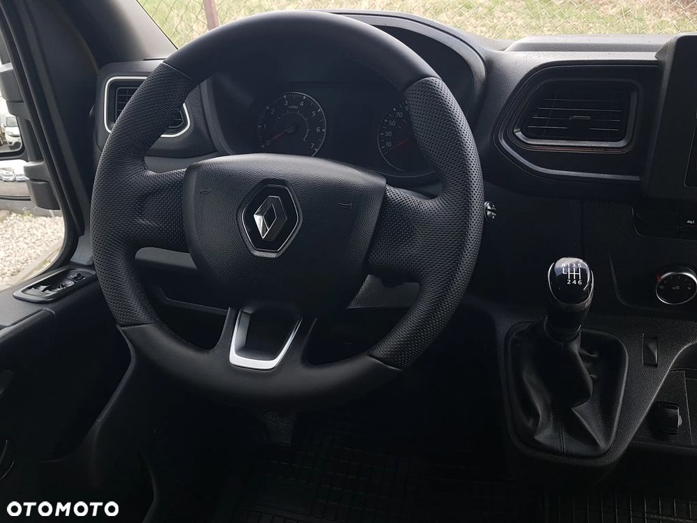 Renault MASTER KONTENER 8EP 4,21x2,23x2,22 KLIMA MANUAL  6-BIEGÓW KRAJOWY DMC 3500KG - 23