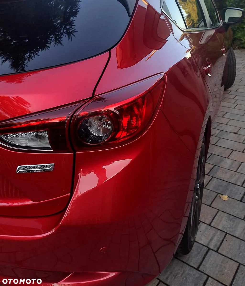 Mazda 3 - 4