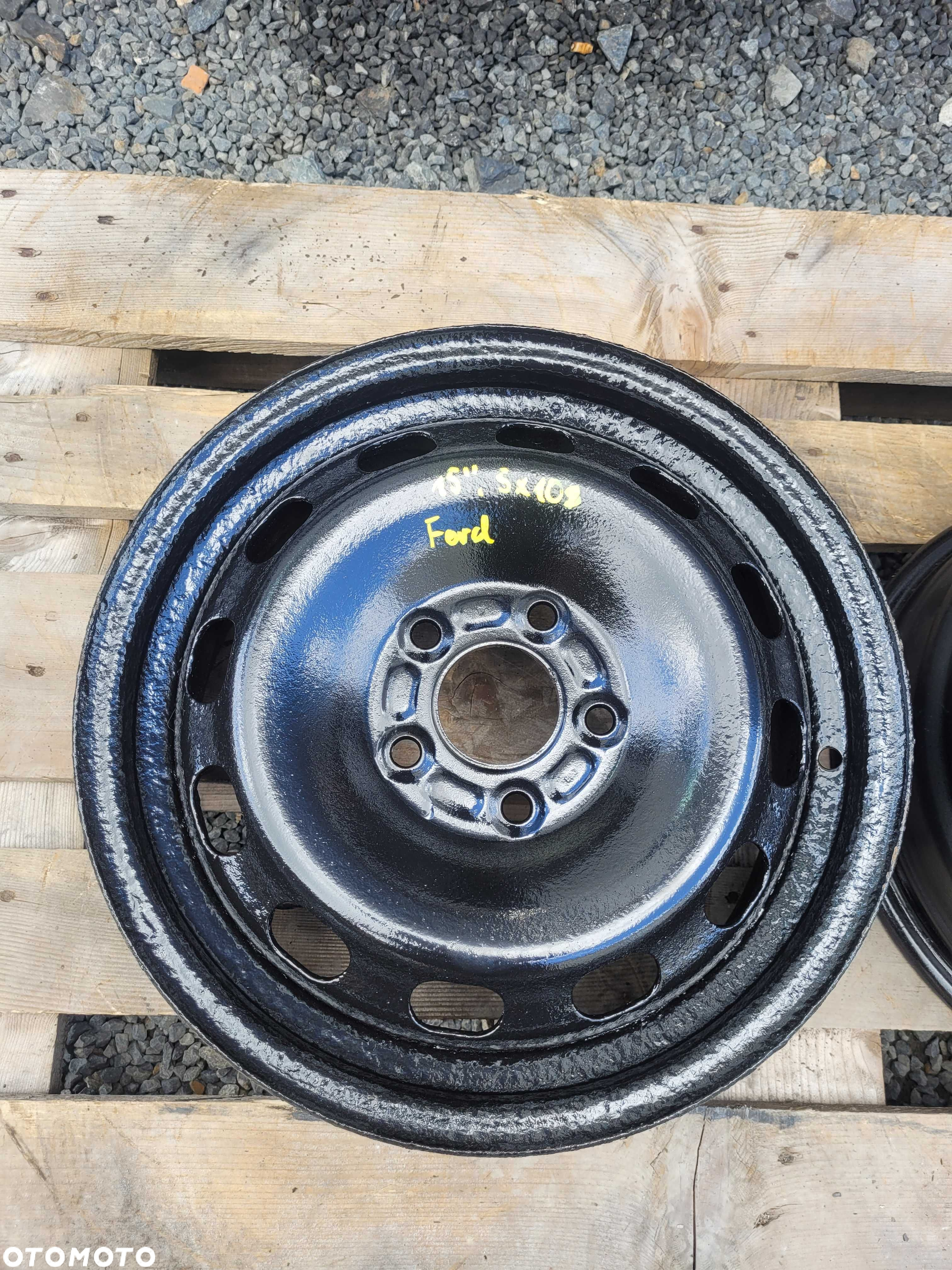 Felgi Stalowe Stalówki FORD - 15 cali 5x108 - 3