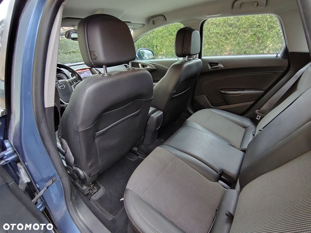 Opel Astra 1.6 CDTI Cosmo - 7