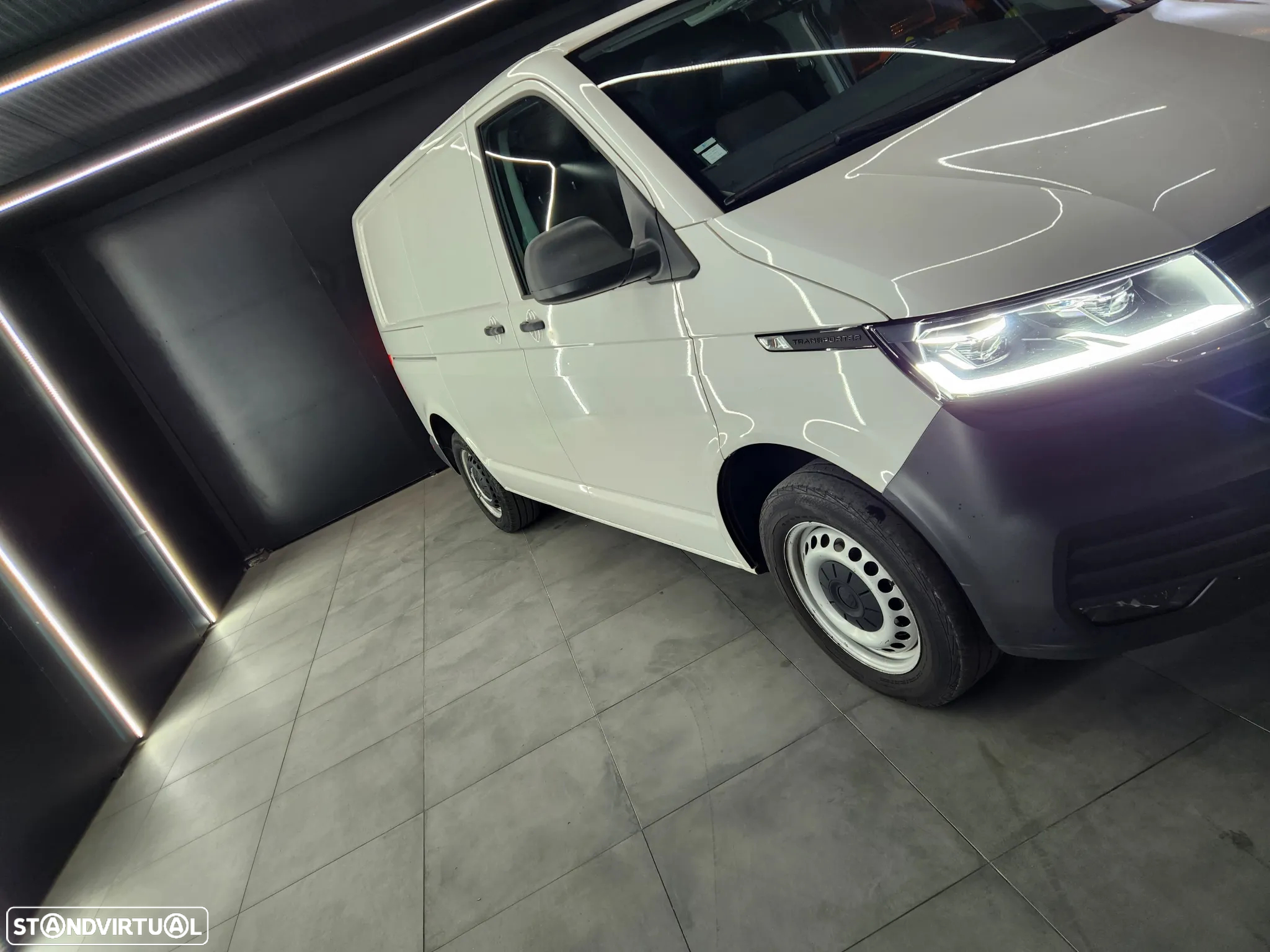 VW Transporter - 2