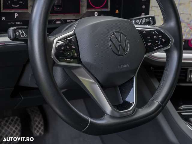 Volkswagen Touareg - 11