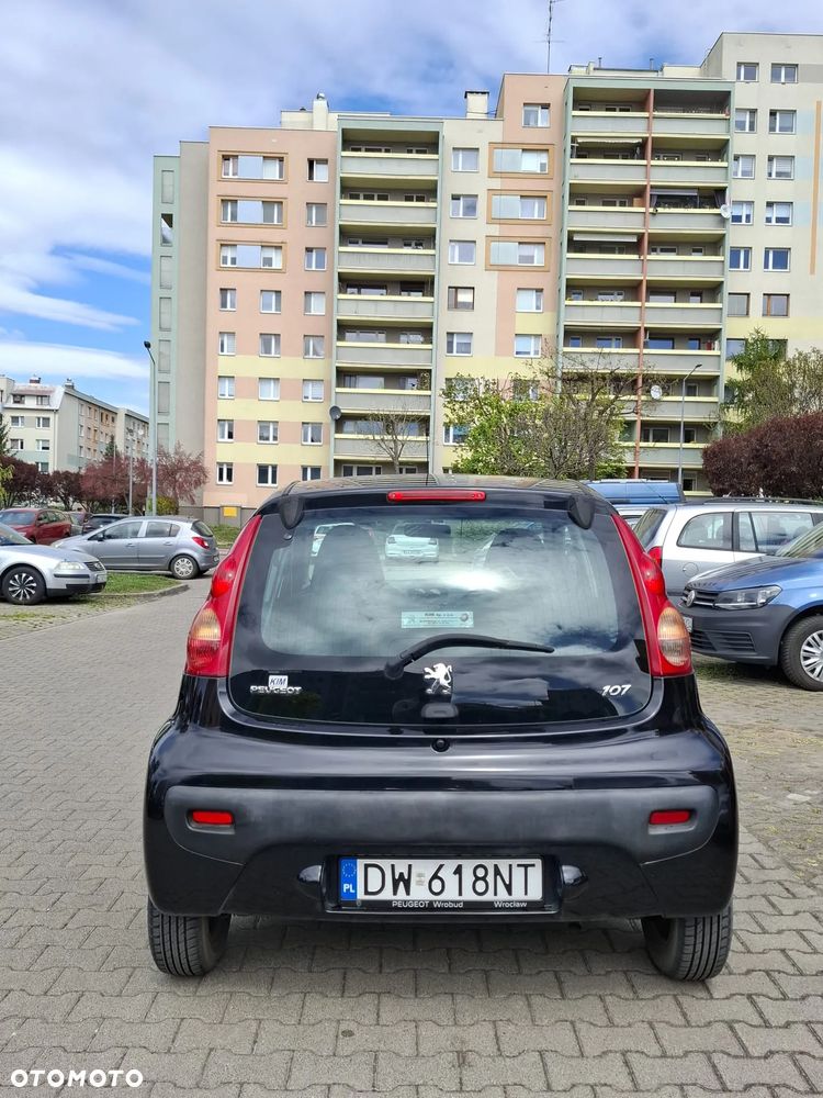 Peugeot 107 1.0 Urban Move - 6