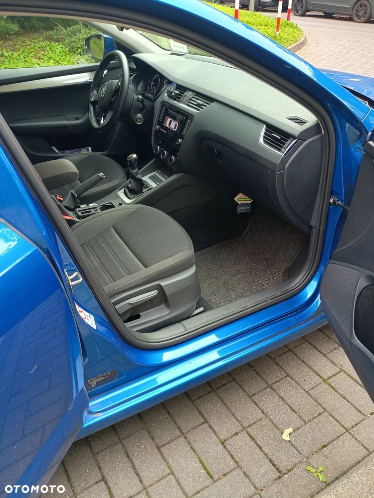 Skoda Octavia 1.6 TDI SCR Ambition - 10