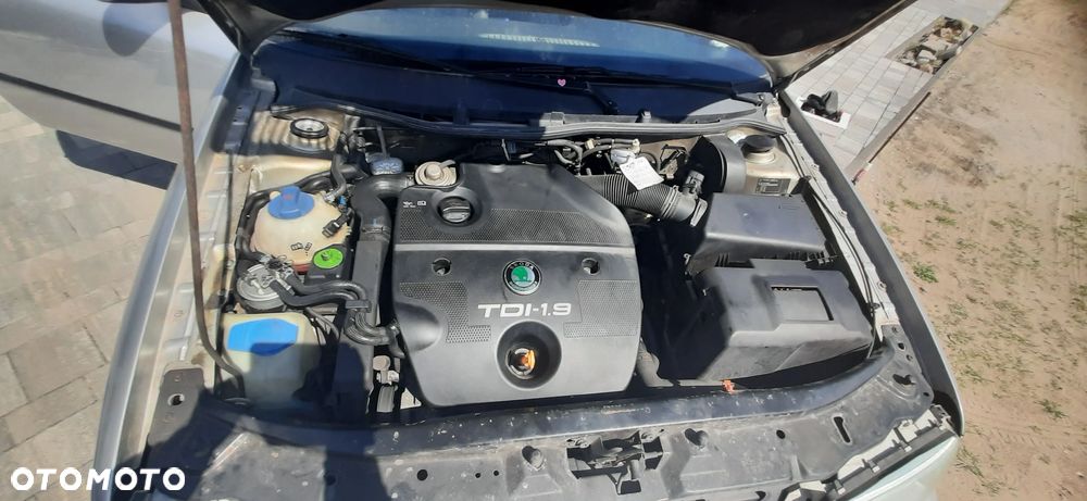 Skoda Octavia 1.9 TDI Tour - 28