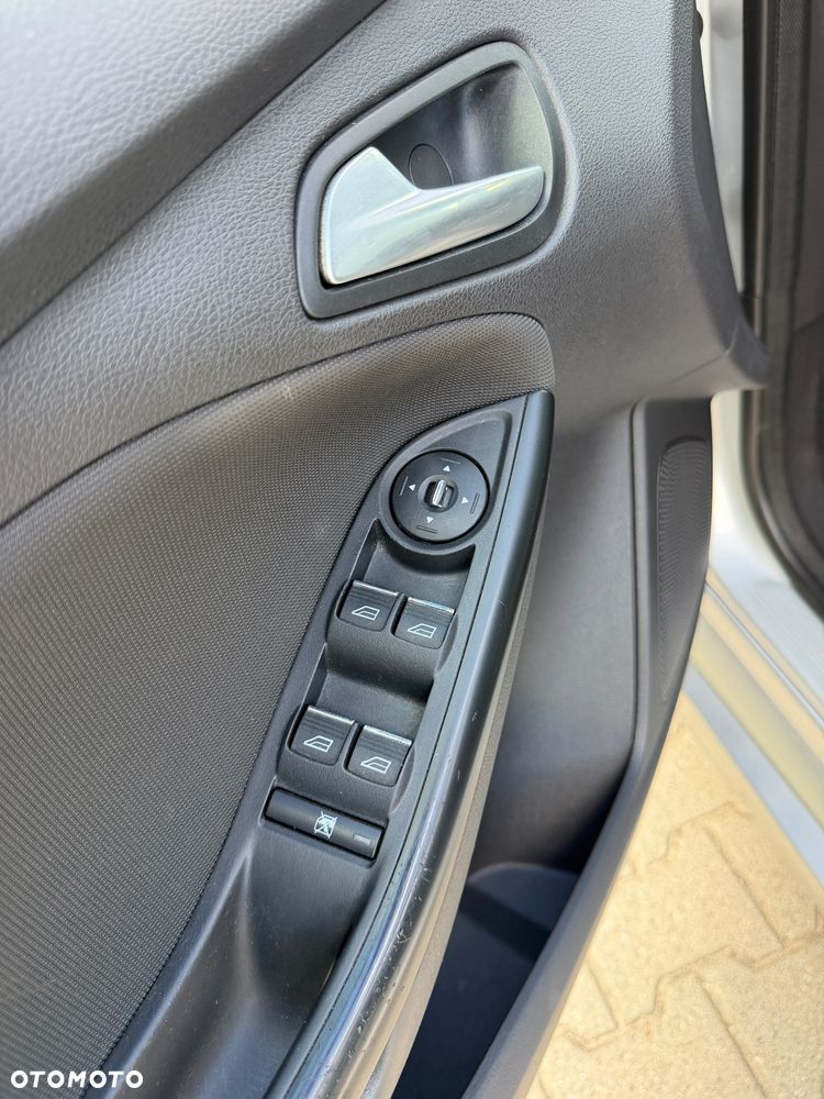Ford Focus 1.0 EcoBoost Edition - 13