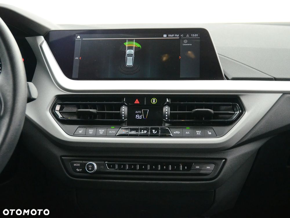 BMW Seria 1 118i Advantage - 27