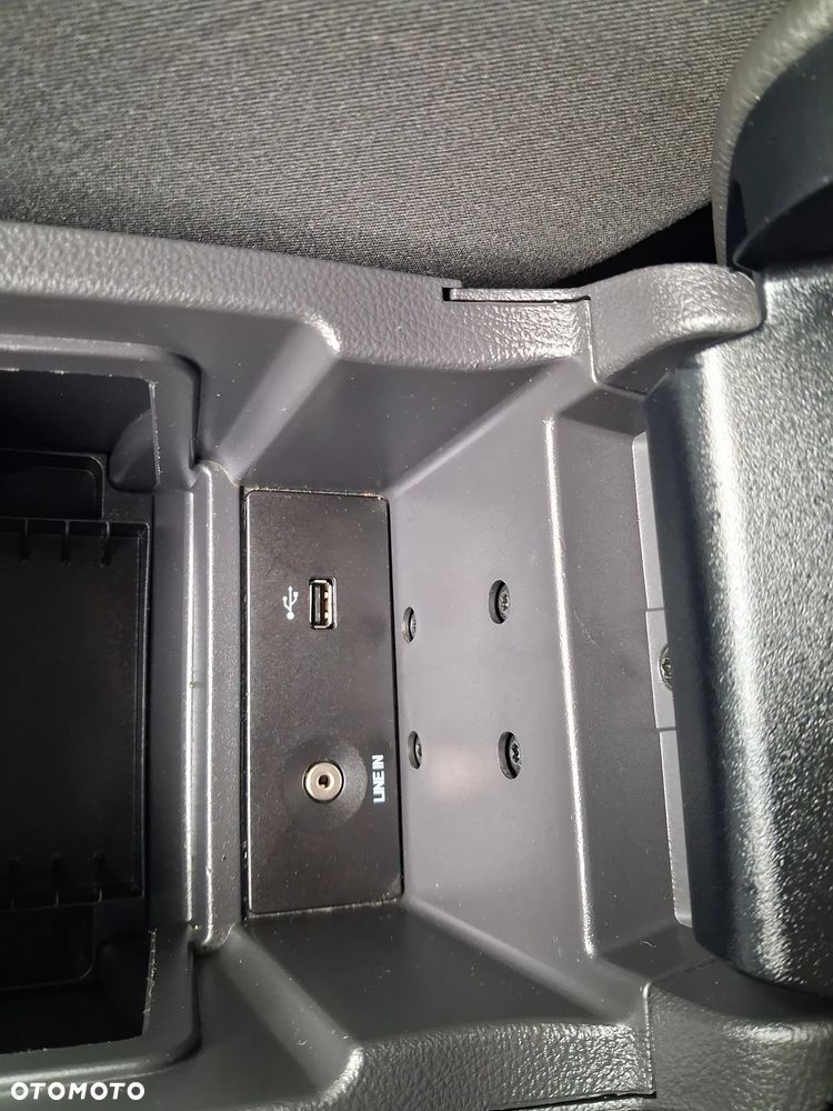 Ford Focus 1.6 TI-VCT Titanium - 16