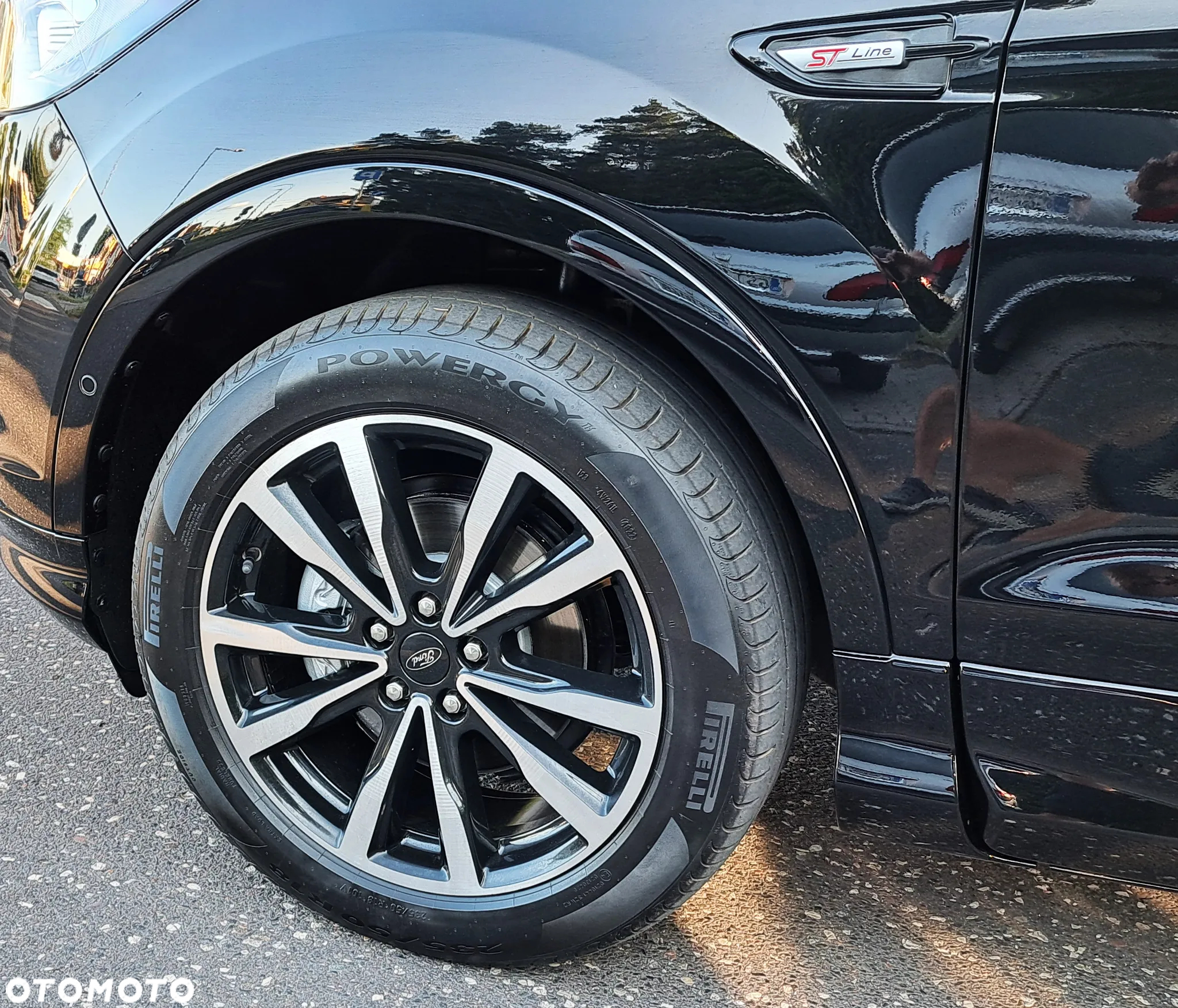 Ford Kuga 1.5 EcoBoost 2x4 ST-Line - 16