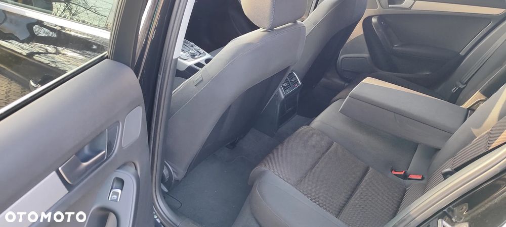 Audi A4 Allroad 2.0 TDI Quattro S tronic - 15