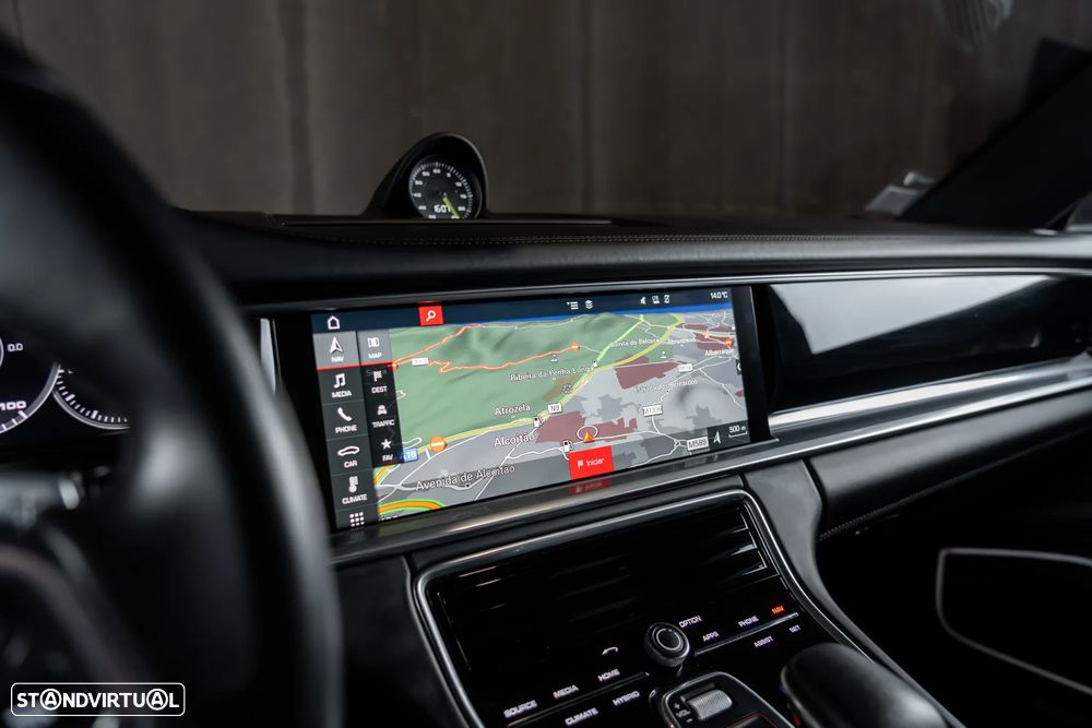 Porsche Panamera Sport Turismo - 21