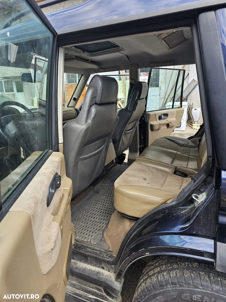 Land Rover Discovery - 14