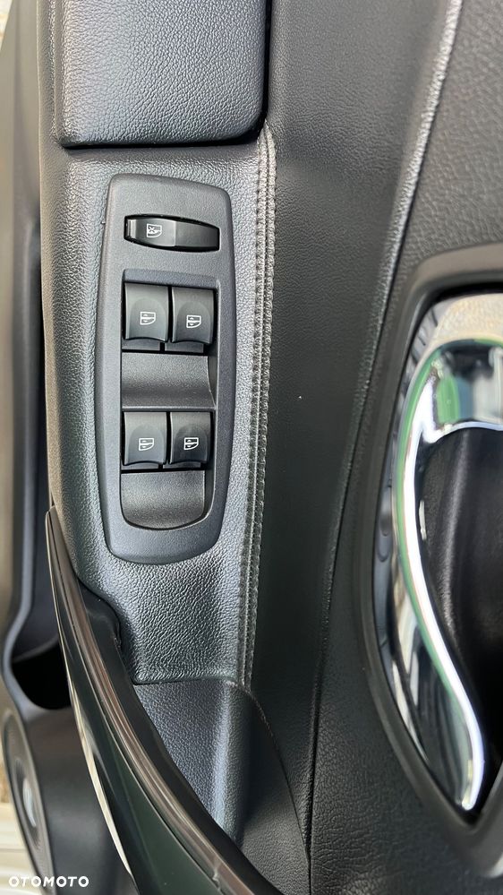 Renault Koleos dCi 175 FAP 4x4 Night and Day - 10