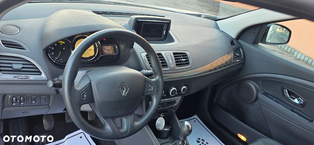 Renault Megane - 13
