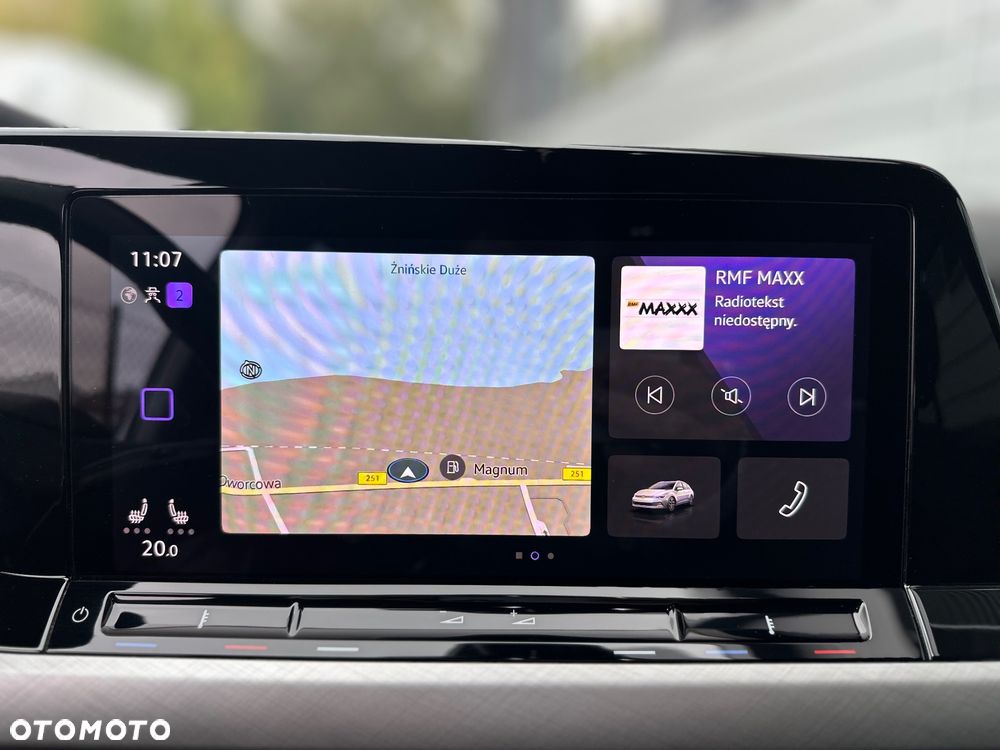 Volkswagen Golf 2.0 TDI SCR DSG Life - 19