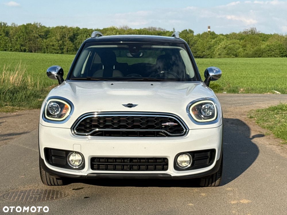 MINI Countryman Cooper D - 16