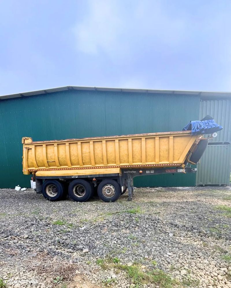 Lecitrailer Basculante – 3 Eixos - 8