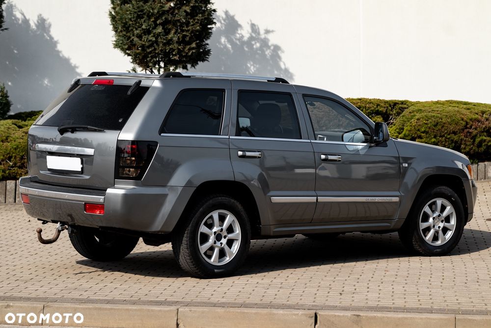 Jeep Grand Cherokee - 10