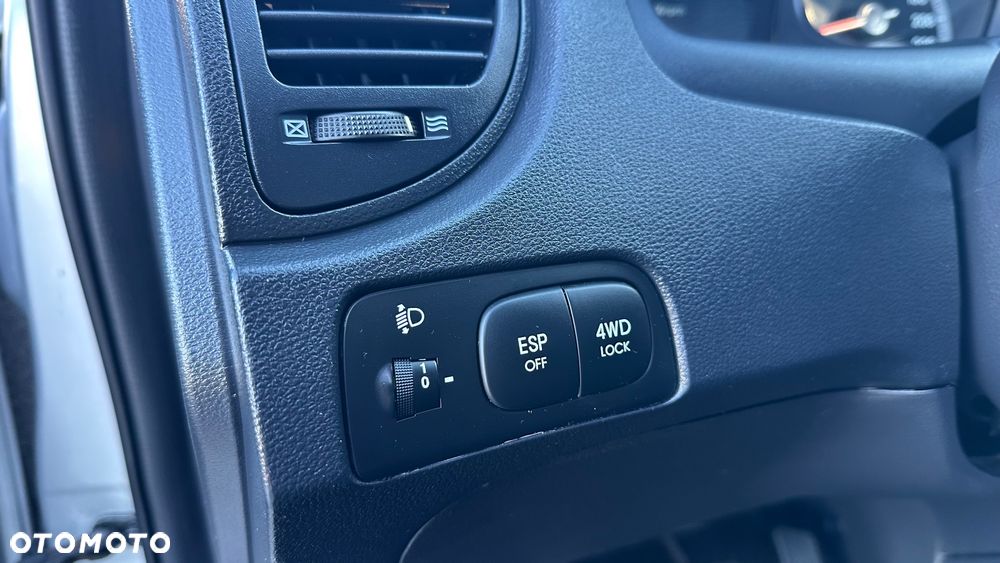 Kia Sportage 2.0 Expedition + - 9