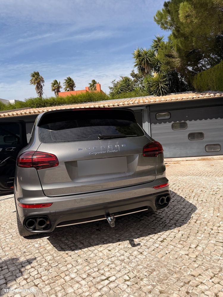 Porsche Cayenne Turbo - 5