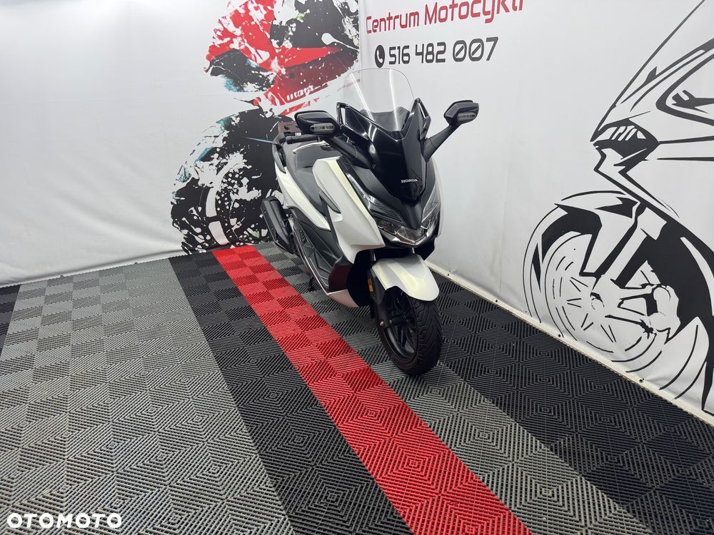 Honda NSS - 35