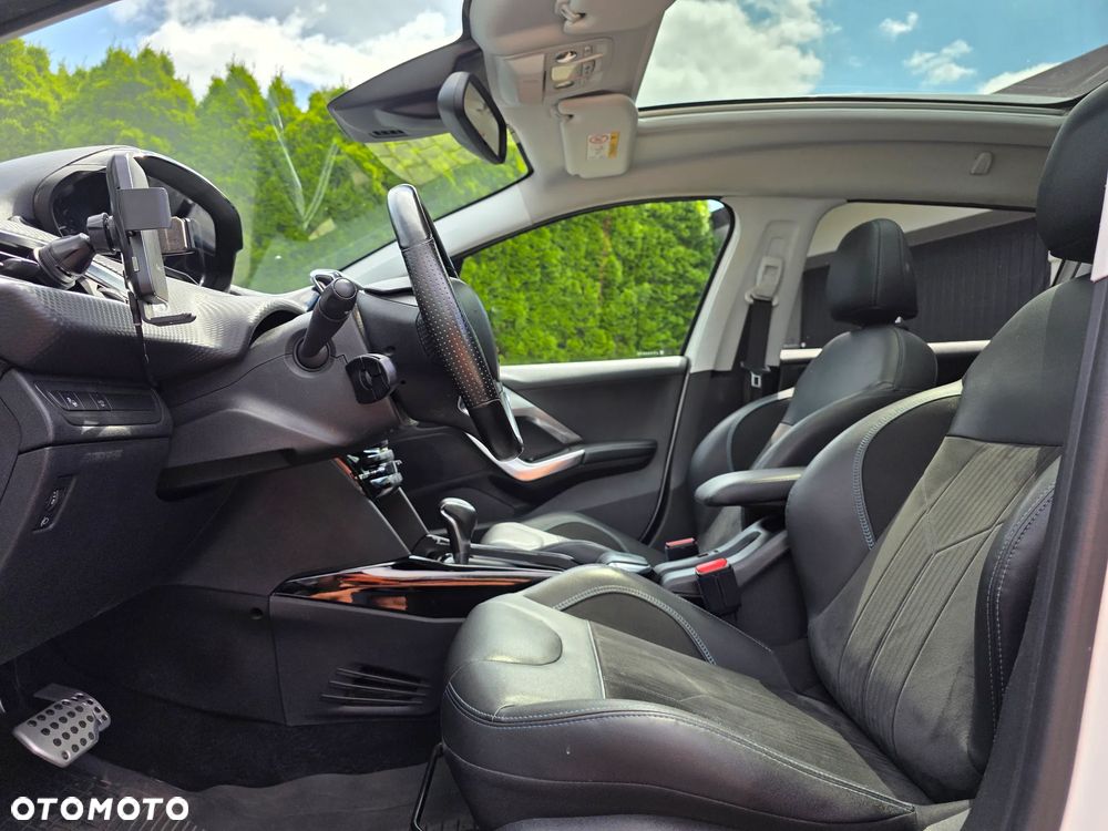 Peugeot 2008 1.2 Pure Tech Crossway S&S EAT6 - 4