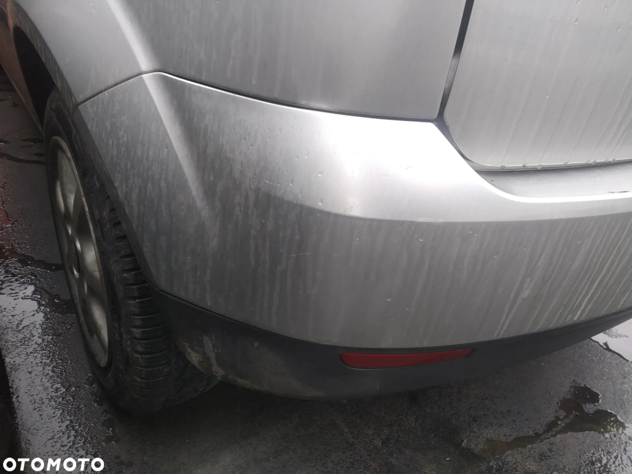 FORD FIESTA MK5 02-05 1.3 8V - MASKA PRZÓD 62 - 11