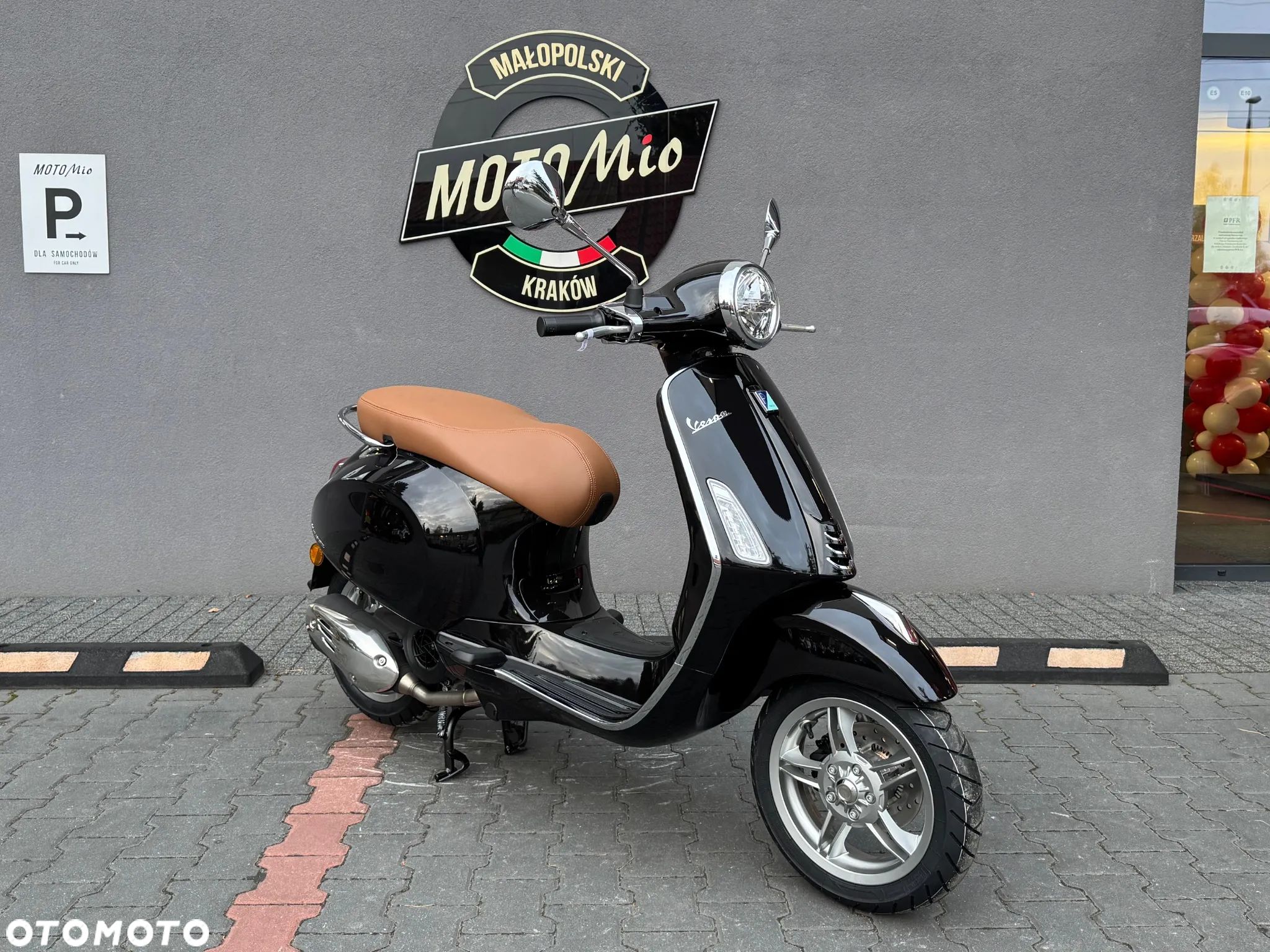 Vespa Primavera - 1