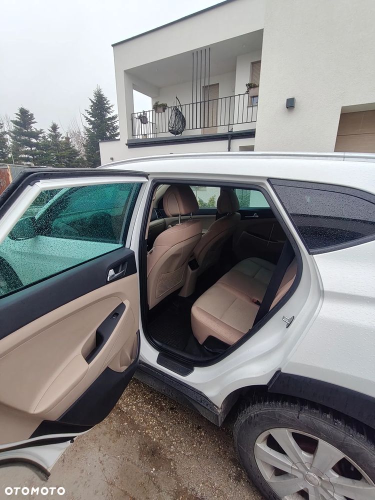 Hyundai Tucson - 12