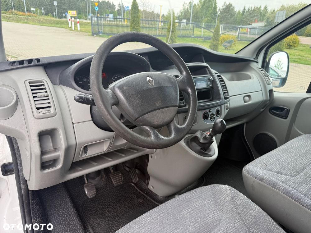Renault Trafic 2.0dci z Niemiec - 5