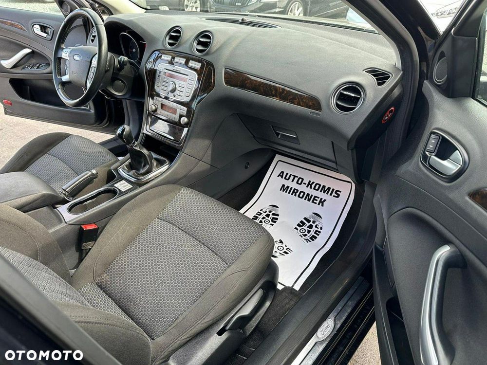 Ford Mondeo - 6