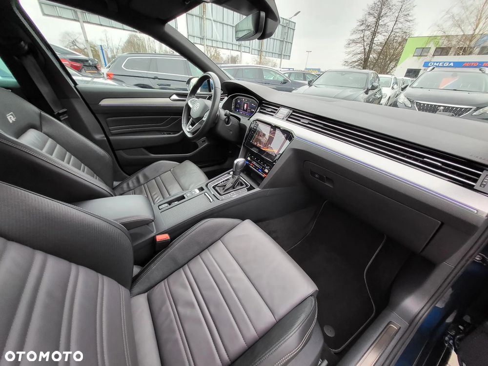 Volkswagen Passat 2.0 TDI SCR DSG 4Motion Business - 10