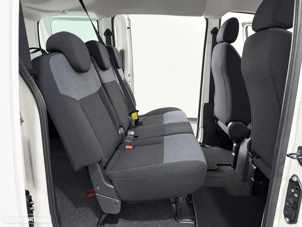 Nissan e-NV200 Combi 5L Comfort - 40