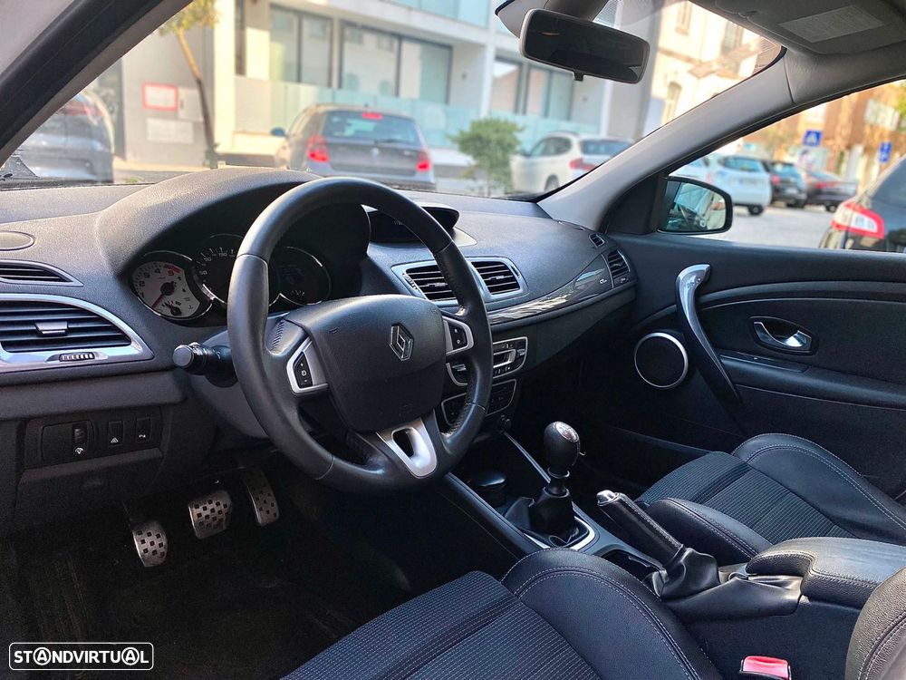 Renault Mégane Sport Tourer 1.5 dCi GT Line - 13