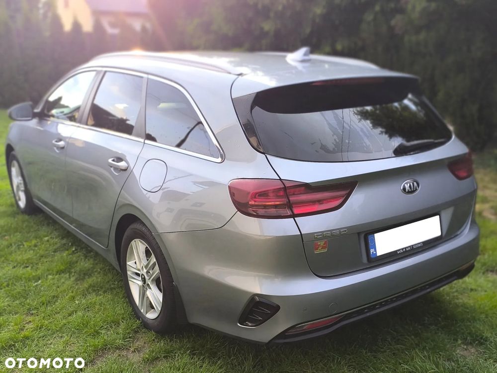Kia Ceed 1.6 CRDi DCT Platinum Edition - 3