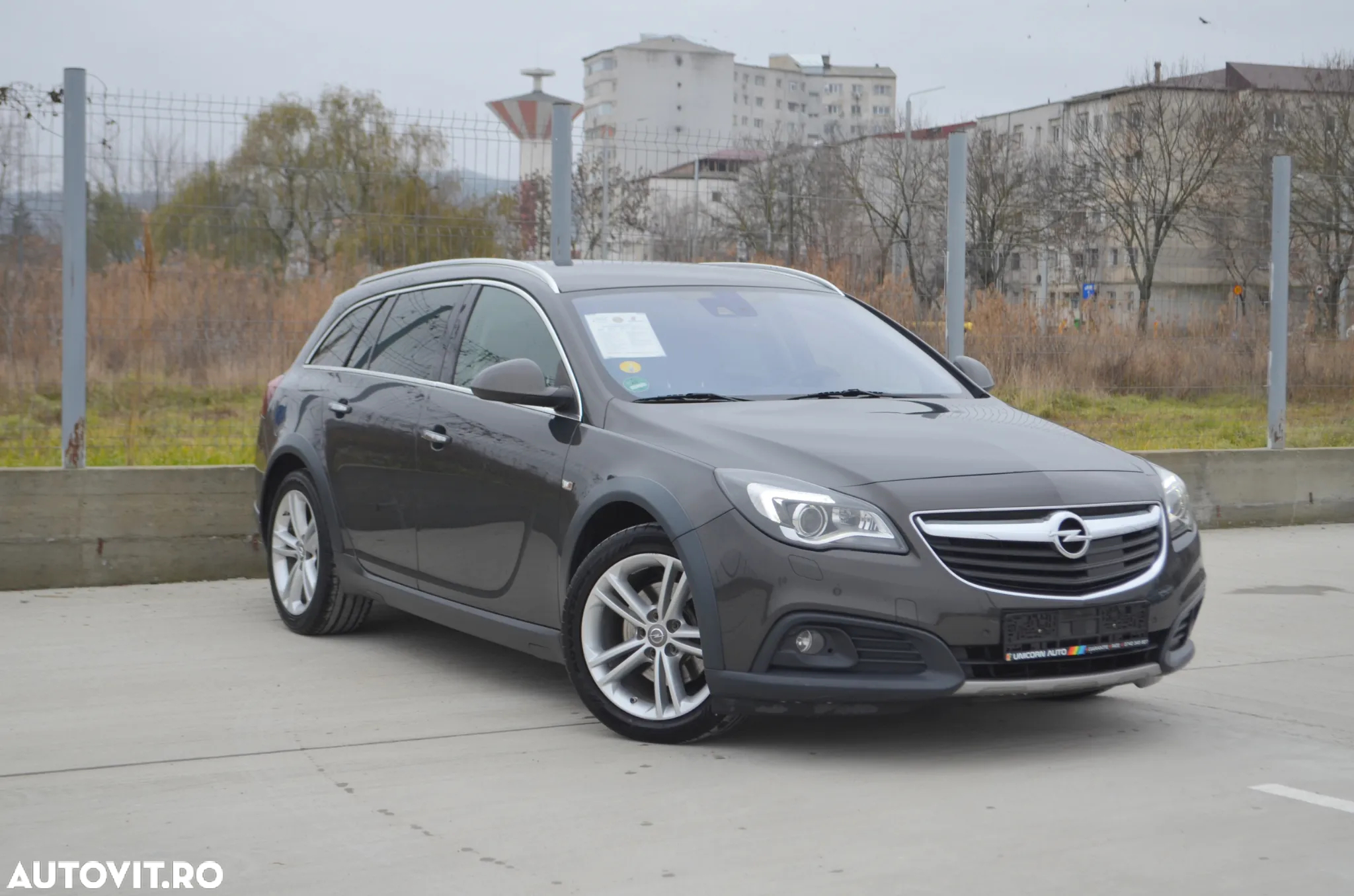 Opel Insignia 2.0 CDTI Country Tourer ecoFLEX - 2