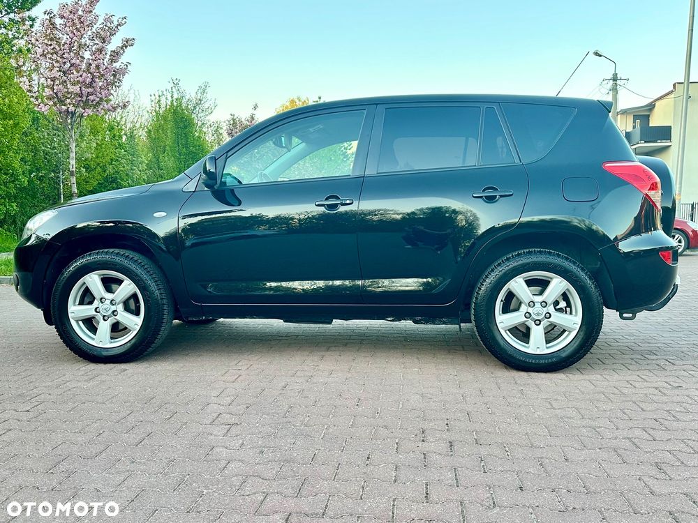 Toyota RAV4 2.0 VVT-i Premium - 9