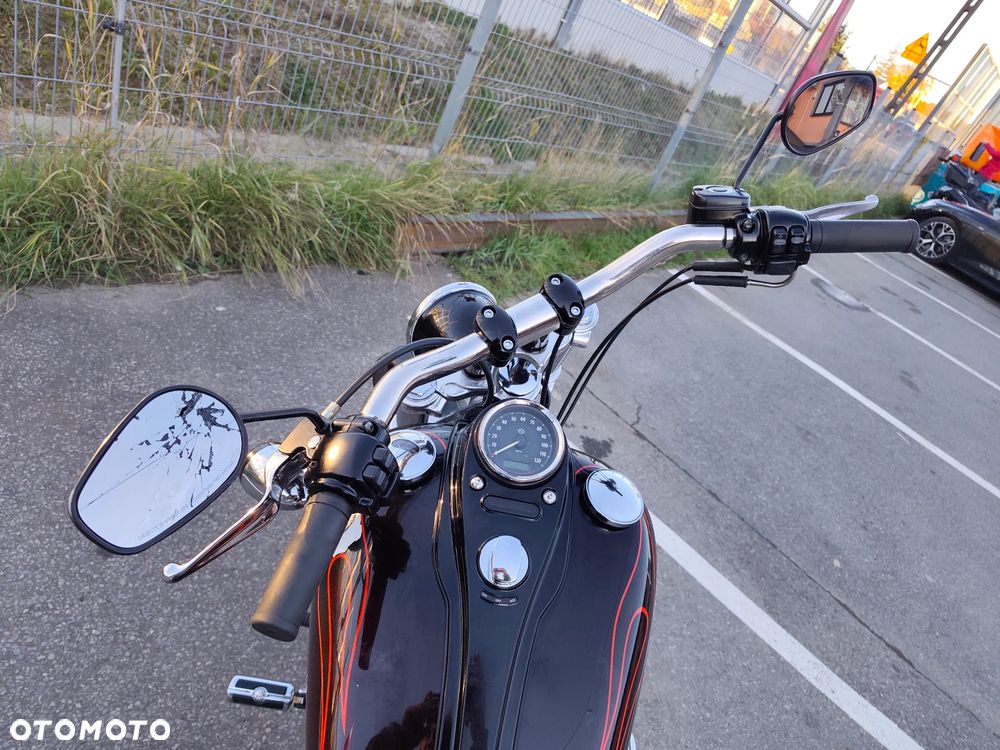 Harley-Davidson Dyna Wide Glide - 34