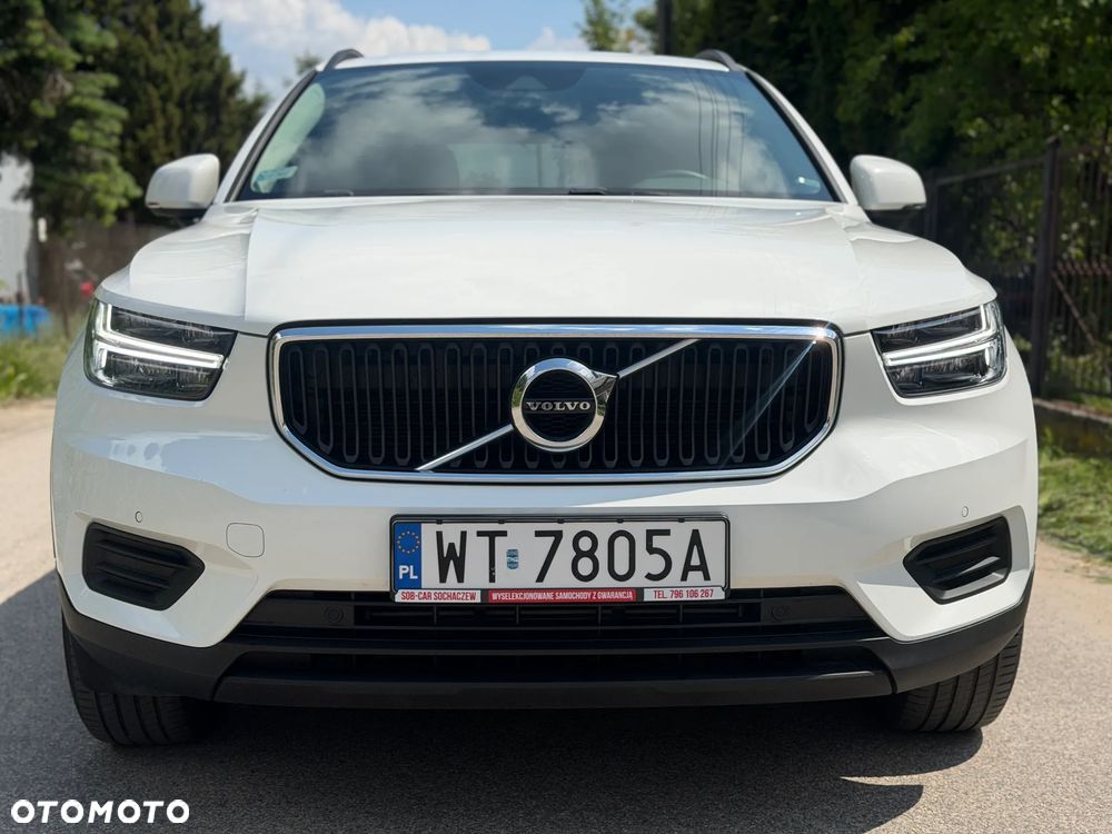 Volvo XC 40 T3 Momentum - 2