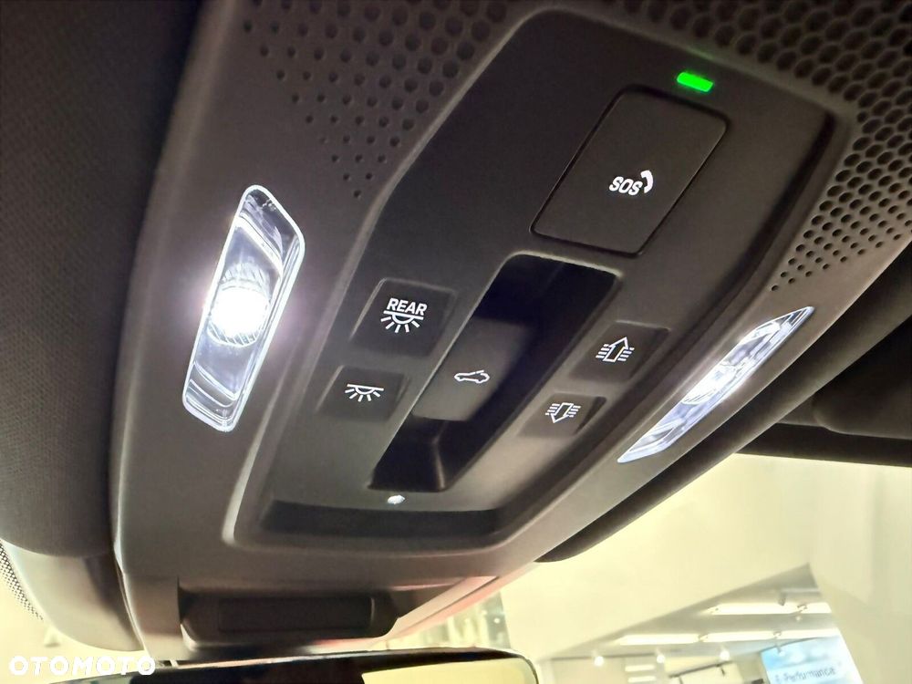 Porsche Cayenne Black Edition - 25