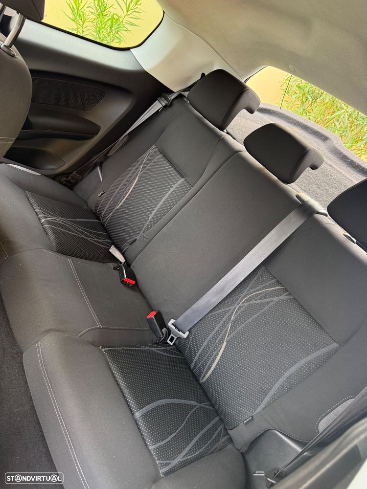 Peugeot 208 1.2 VTi Active - 12