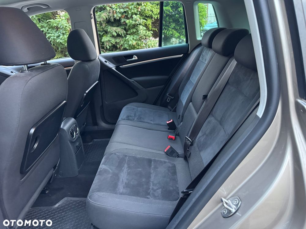 Volkswagen Tiguan 2.0 TDI 4Mot Track&Field DSG - 19