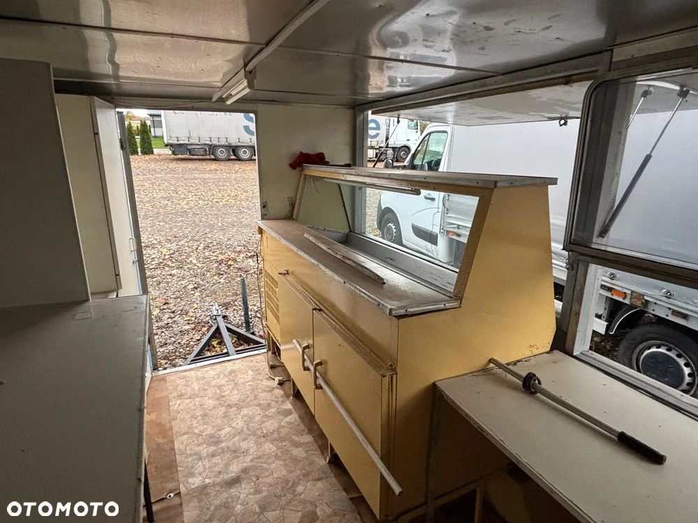 Inny Przyczepa gastronomiczna handlowa MROŻNIA  MIĘSO kebab grill kuchnia - 26