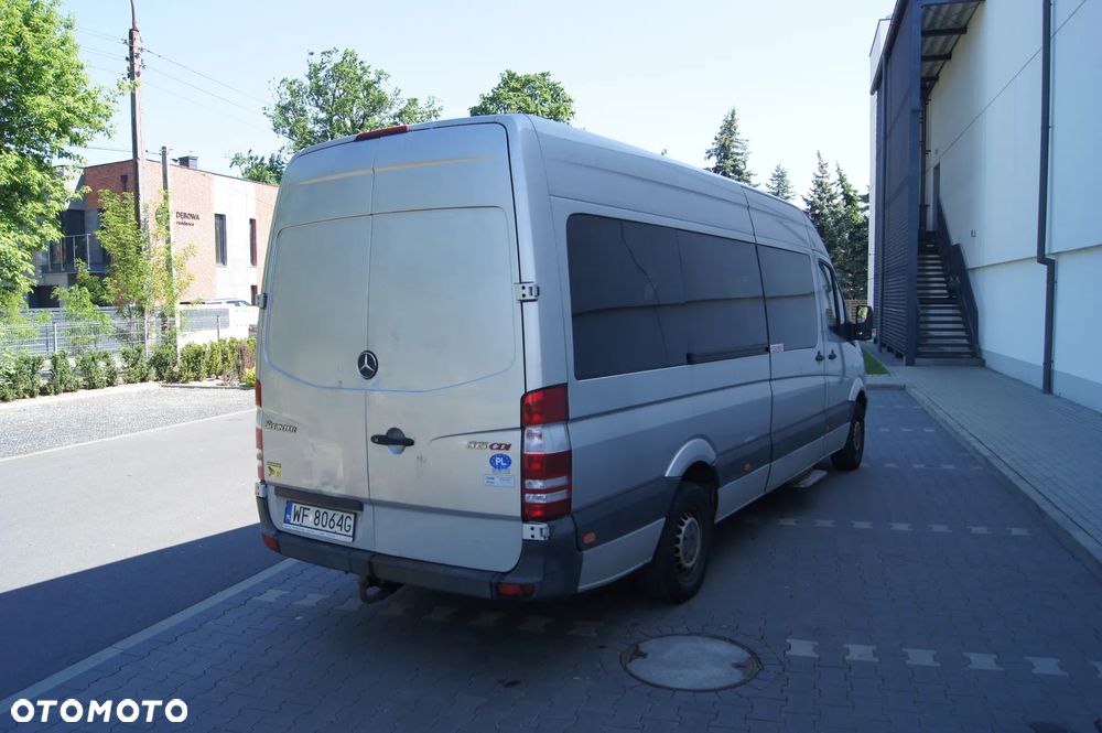 Mercedes-Benz Sprinter - 6
