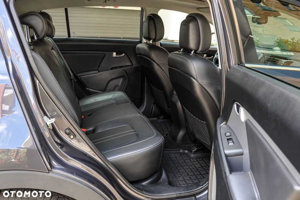 Kia Sportage - 12