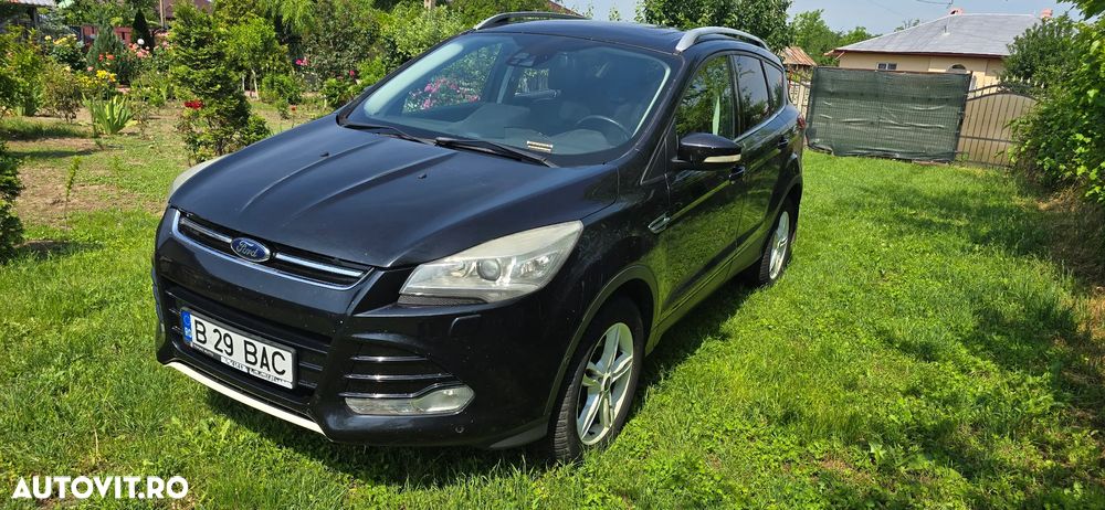 Ford Kuga 2.0 TDCi 4WD Powershift Titanium - 2