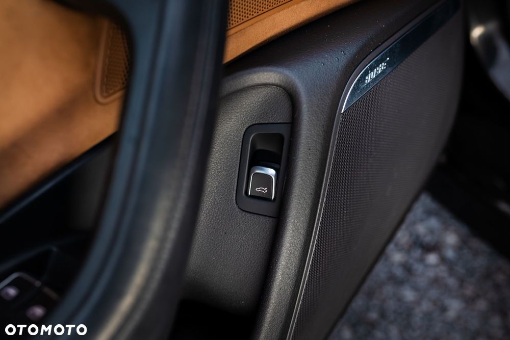 Audi S6 Limousine - 8