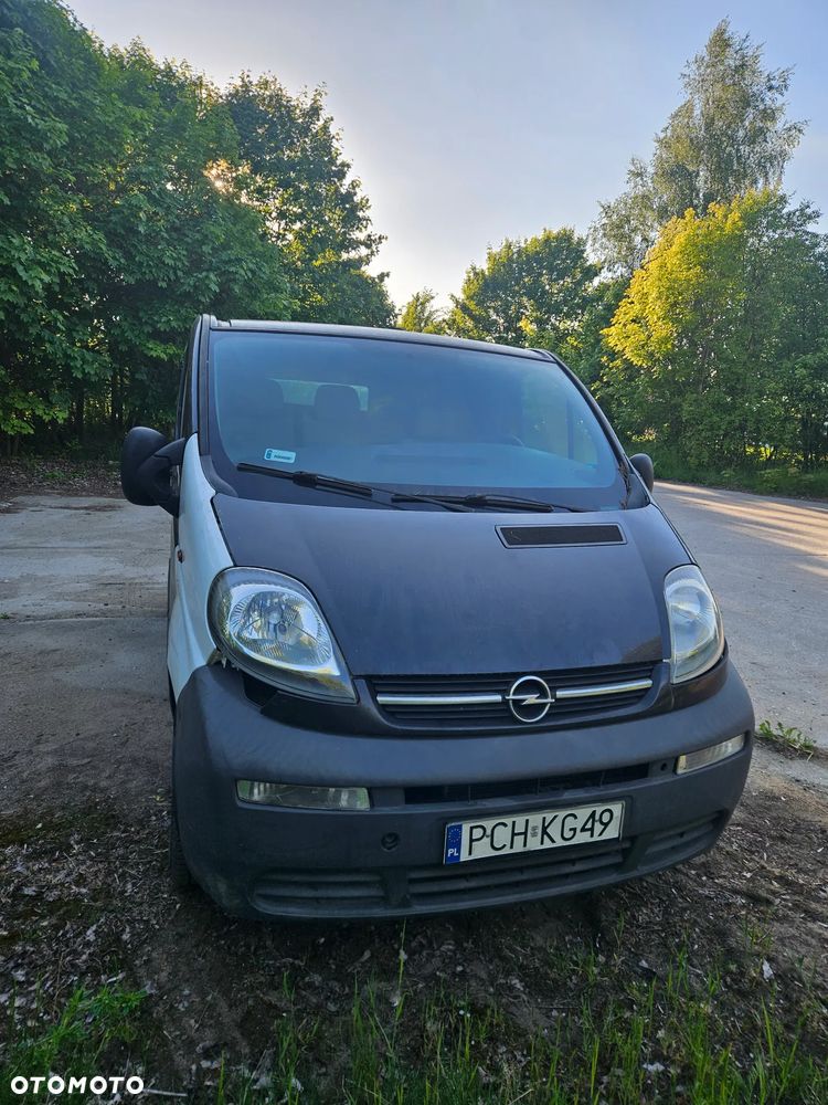 Opel Vivaro - 2