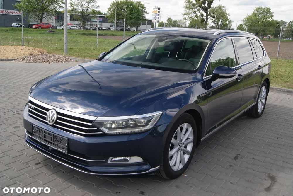 Volkswagen Passat 2.0 TDI SCR 4Mot DSG Highline - 11
