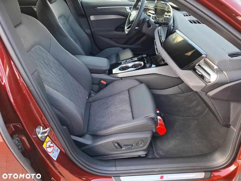 Audi A6 Avant 40 TDI mHEV Advanced S tronic - 12